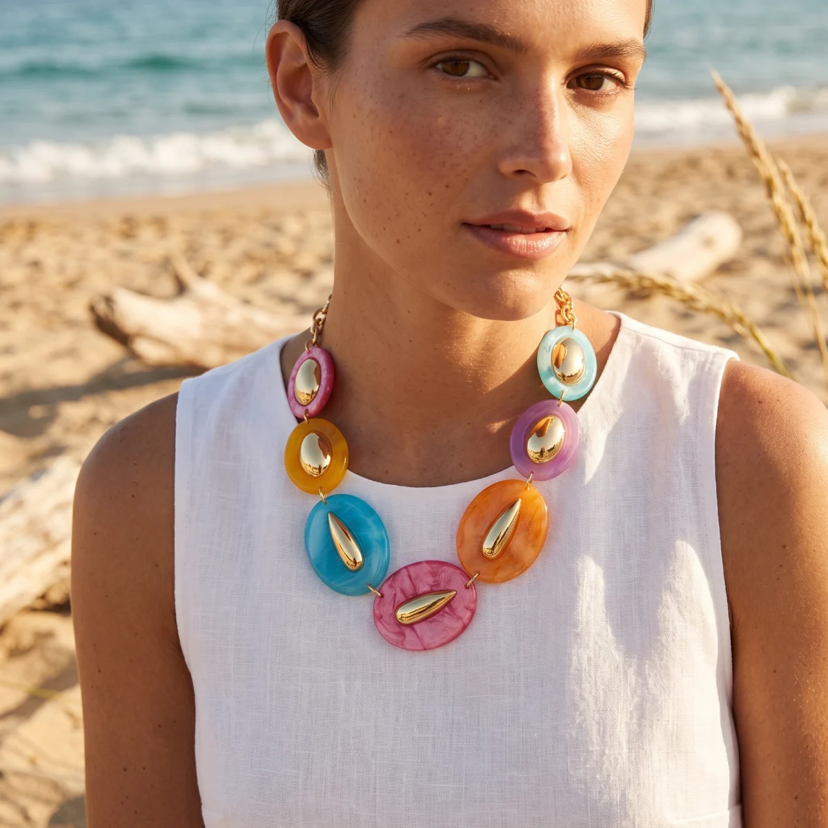 Collar Multicolor Detalles Dorados