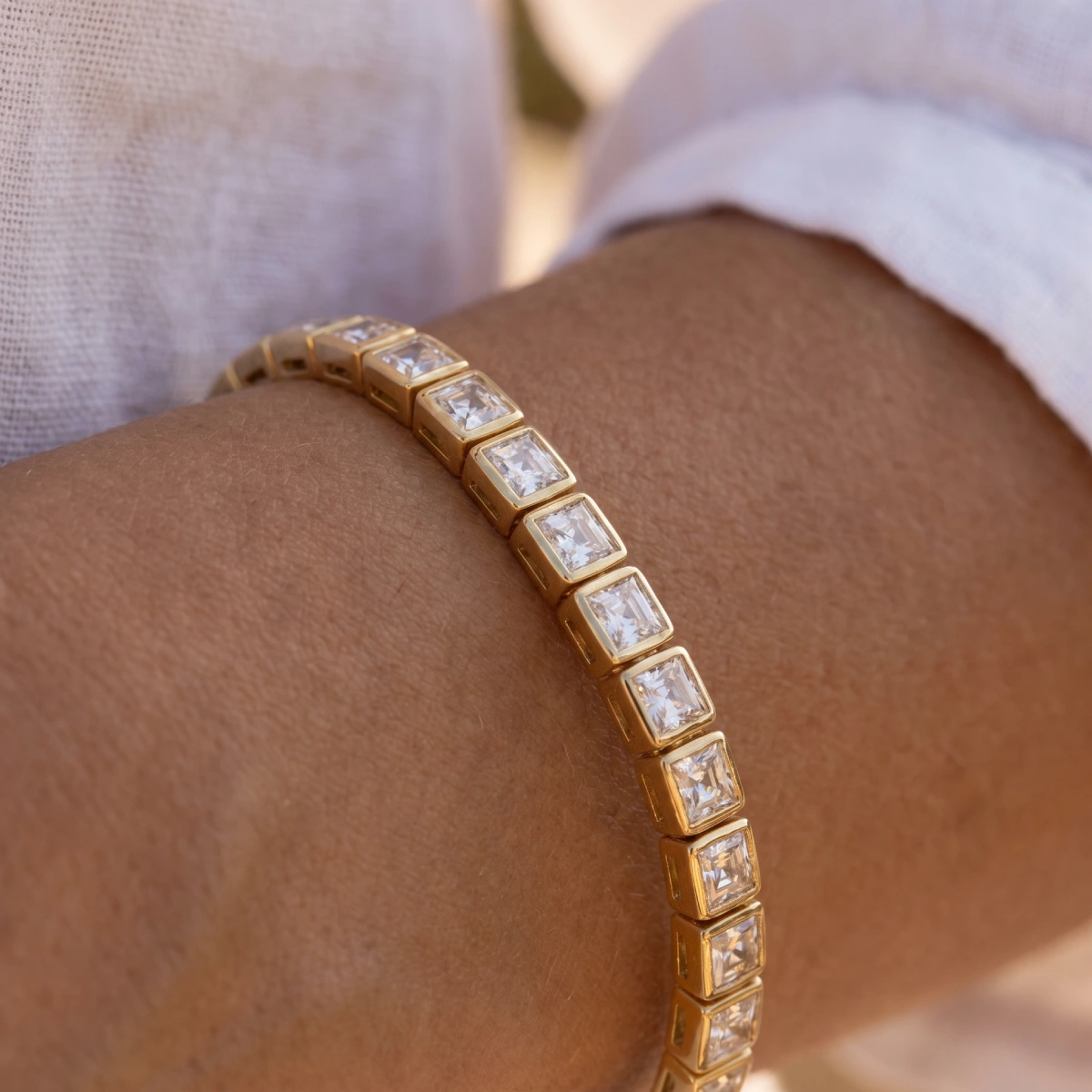 Pulsera Rígida Acero Inoxidable Circonita