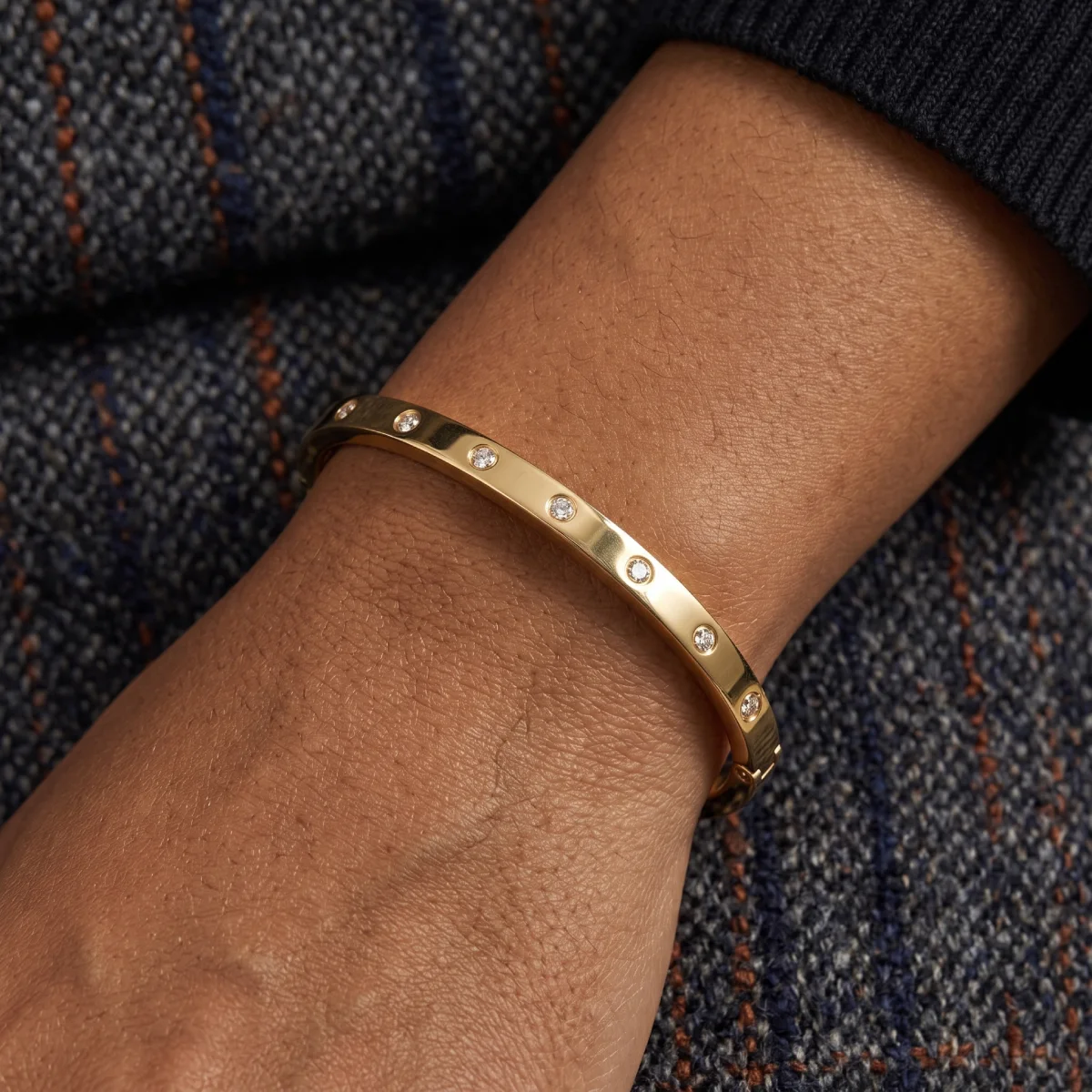 Pulsera Rígida Lisa Circonitas